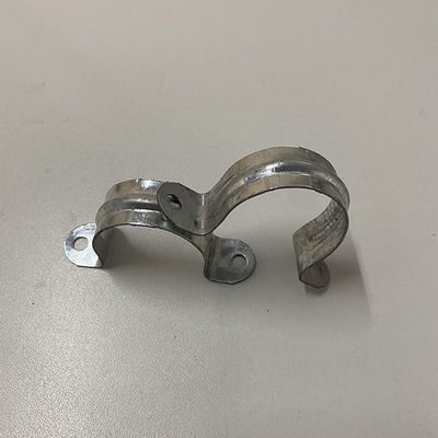 固定されるAntirust電流を通された管のサドルを締め金で止めるU字型パイプ・クランプを亜鉛でメッキする